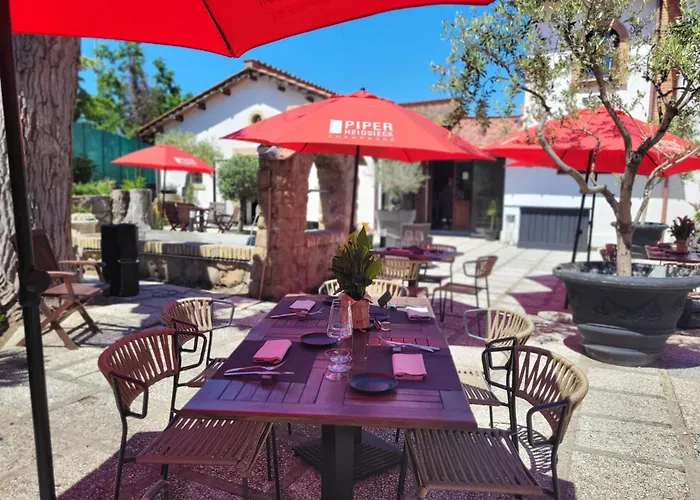 Tenuta del Duca Fiumicino Locanda e Hostaria Guest House
